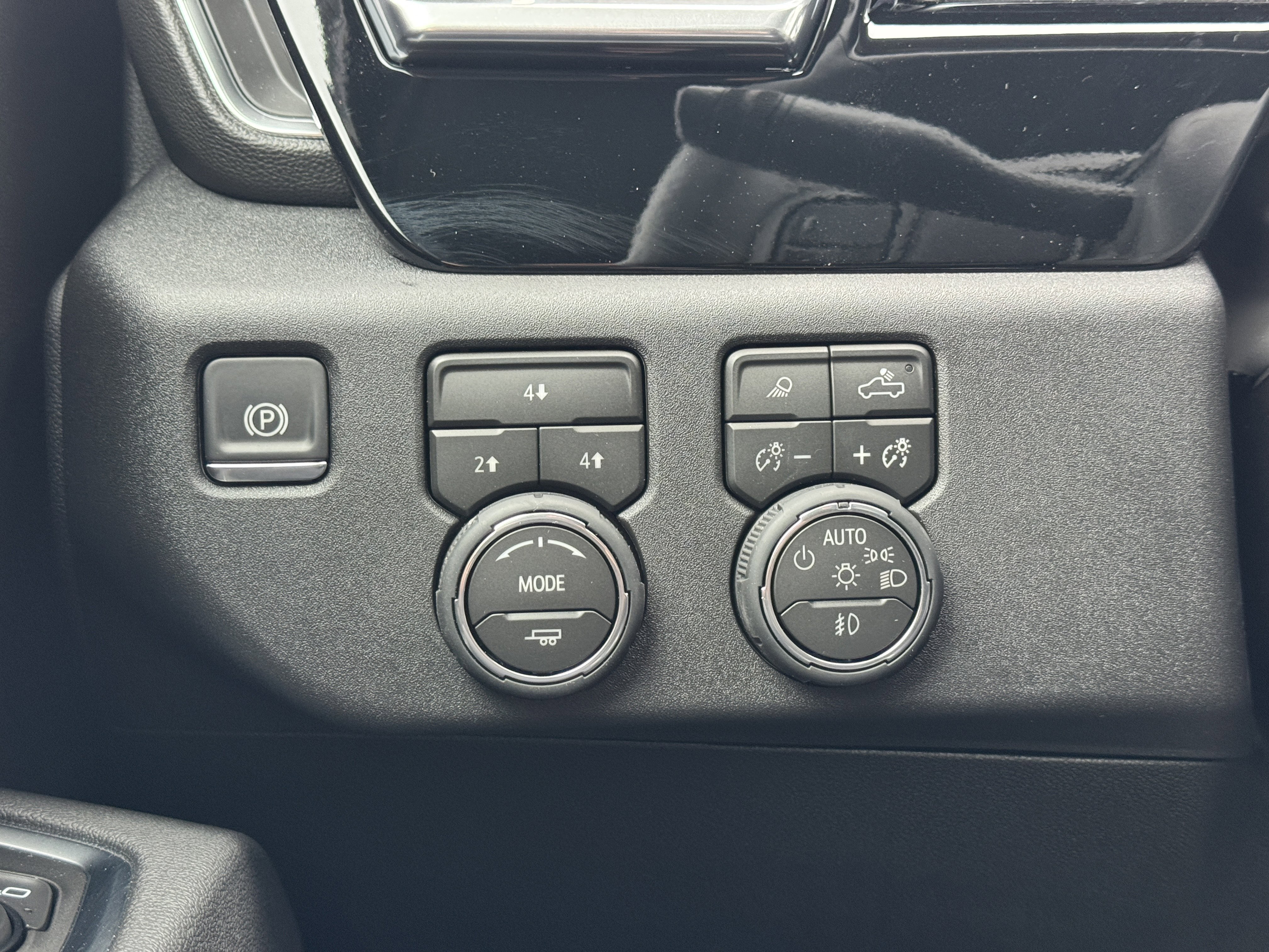 New 2026 Chevrolet Silverado 2500 LT w/ Trail Boss Package image 31