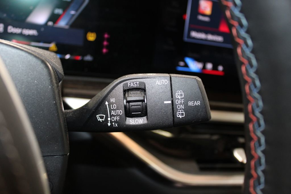 Used 2024 BMW X7 M60i w/ Executive Package image 26