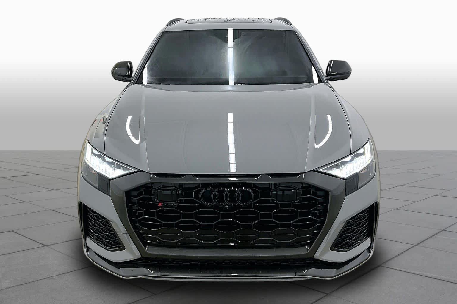 Used 2024 Audi RS Q8 AWD/4WD image 4