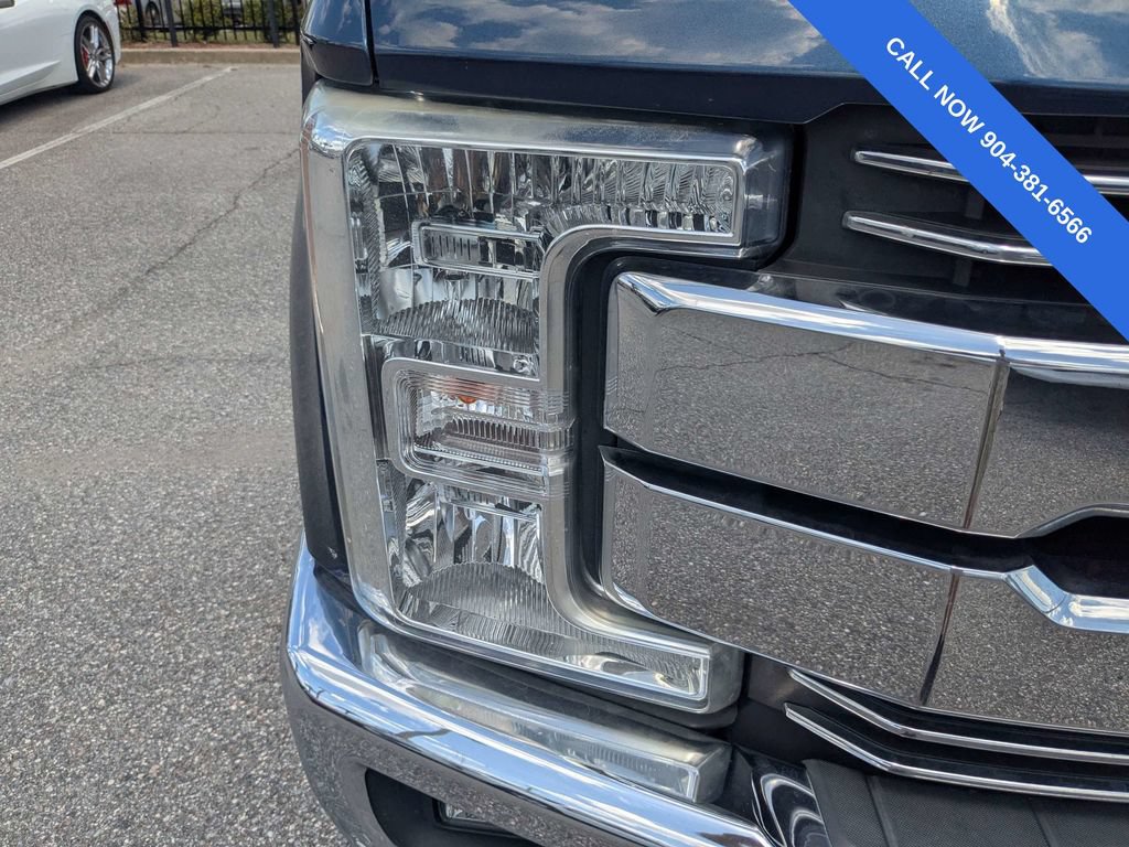 Used 2017 Ford F250 Lariat w/ Chrome Package RWD image 10