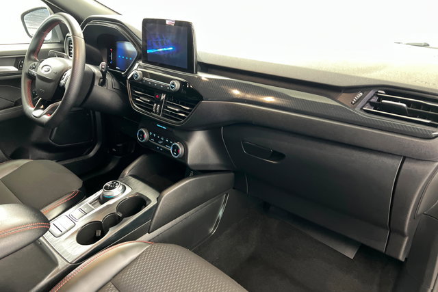 Used 2025 Ford Escape ST-Line image 24