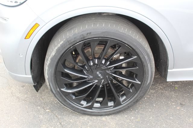 Certified 2023 Lincoln Aviator Black Label w/ Jet Package AWD/4WD image 12
