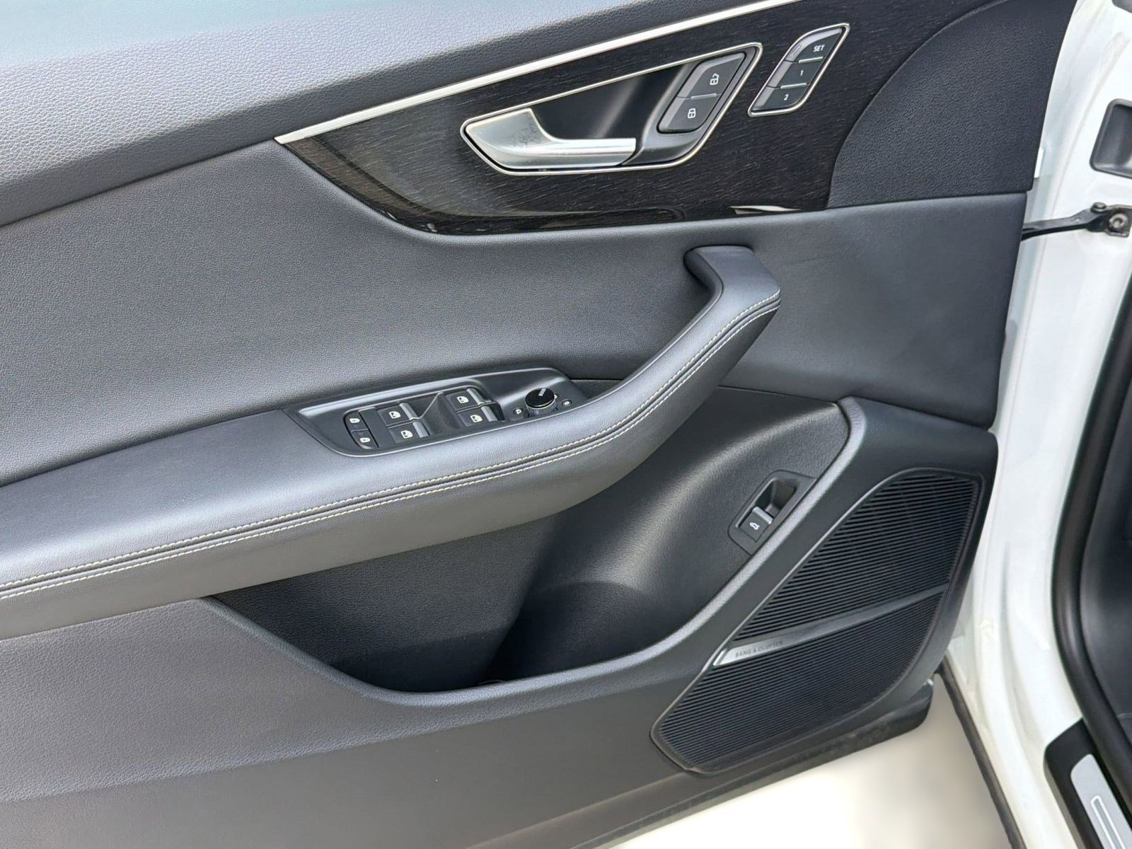 New 2026 Audi Q8 Premium Plus AWD/4WD image 13