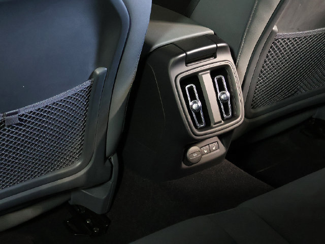Used 2024 Polestar Polestar 2 AWD/4WD image 26