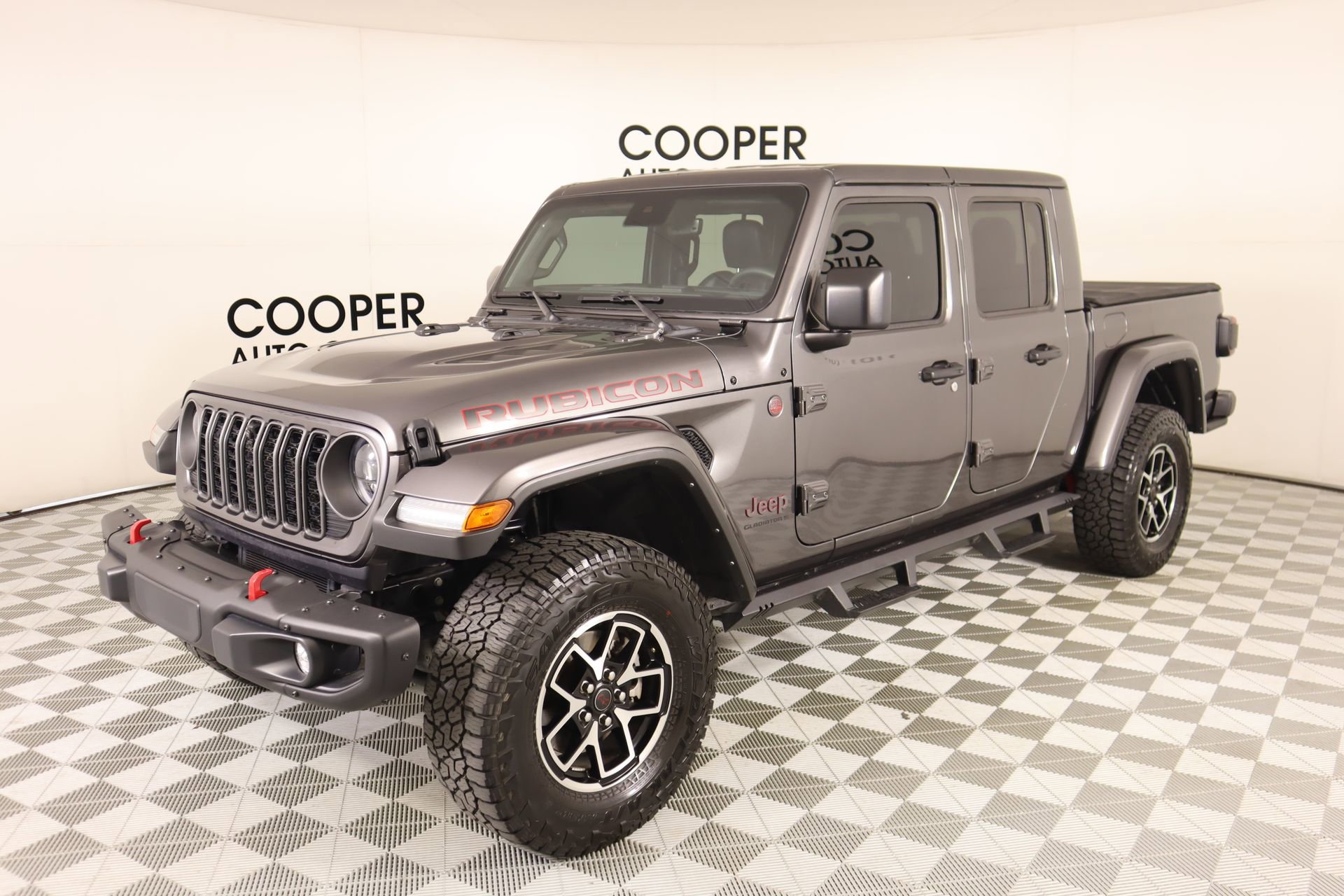 Used 2024 Jeep Gladiator Rubicon image 11
