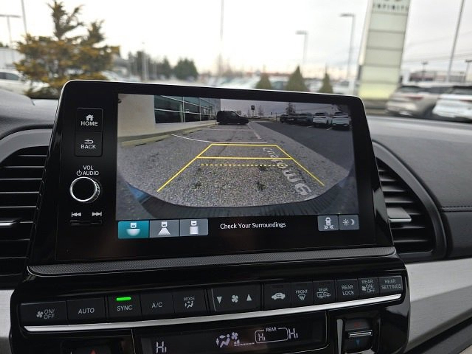 Used 2025 Honda Odyssey EX-L image 14