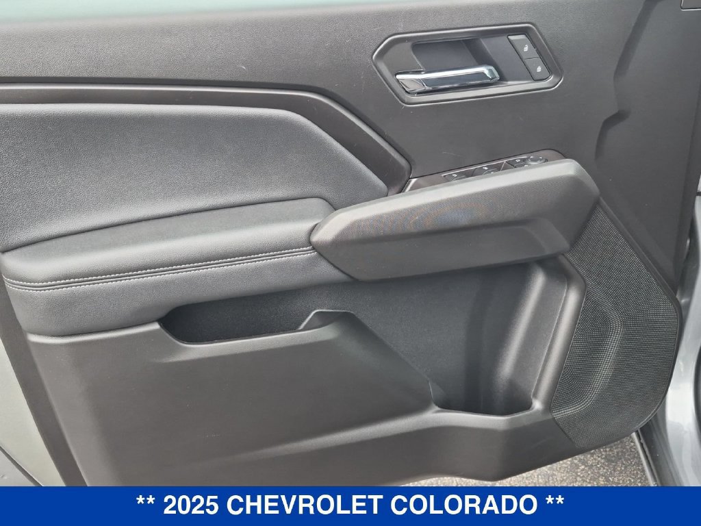 New 2025 Chevrolet Colorado LT w/ Advanced Trailering Package AWD/4WD image 11