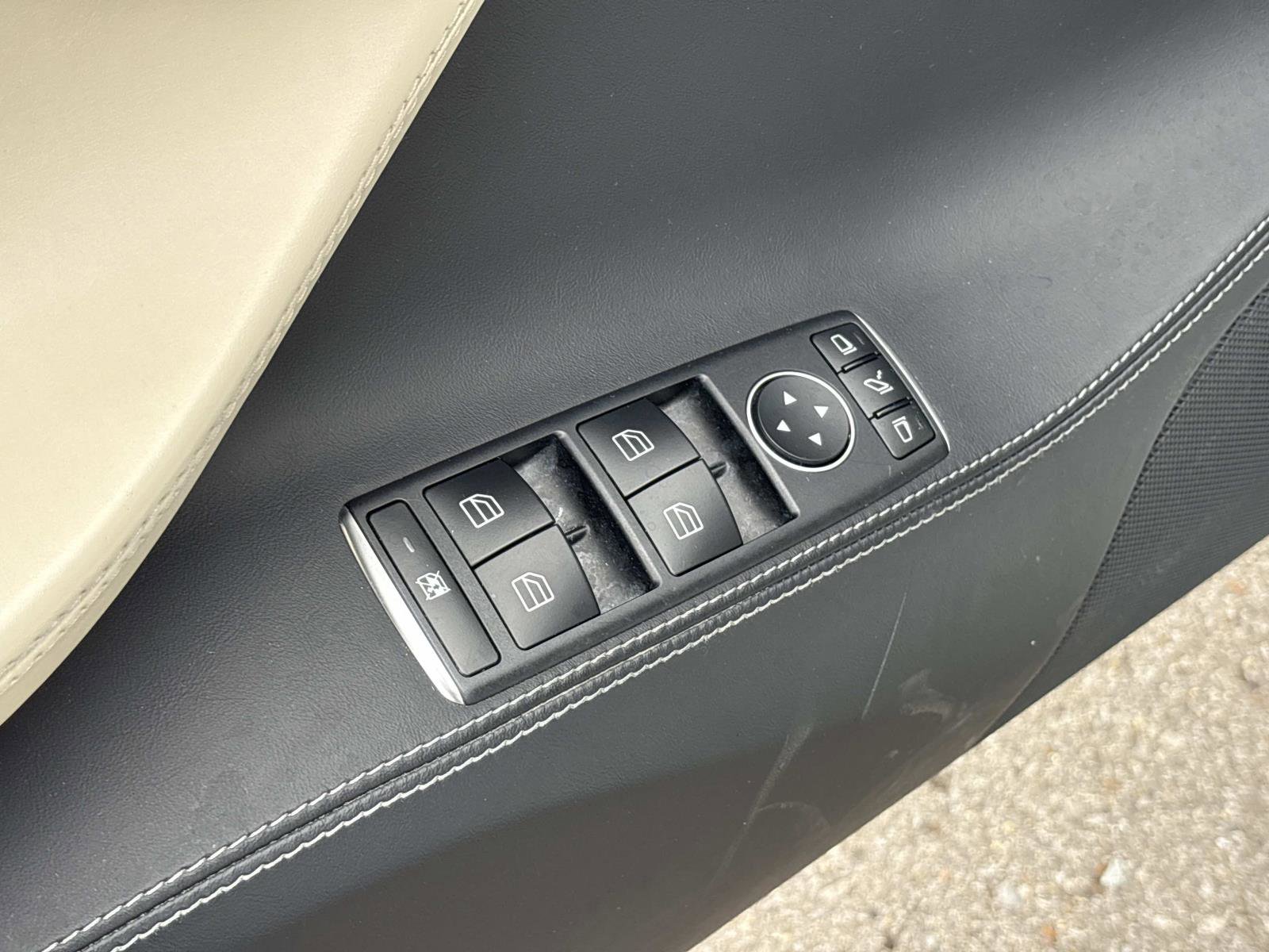 Used 2019 Tesla Model S 100D image 13