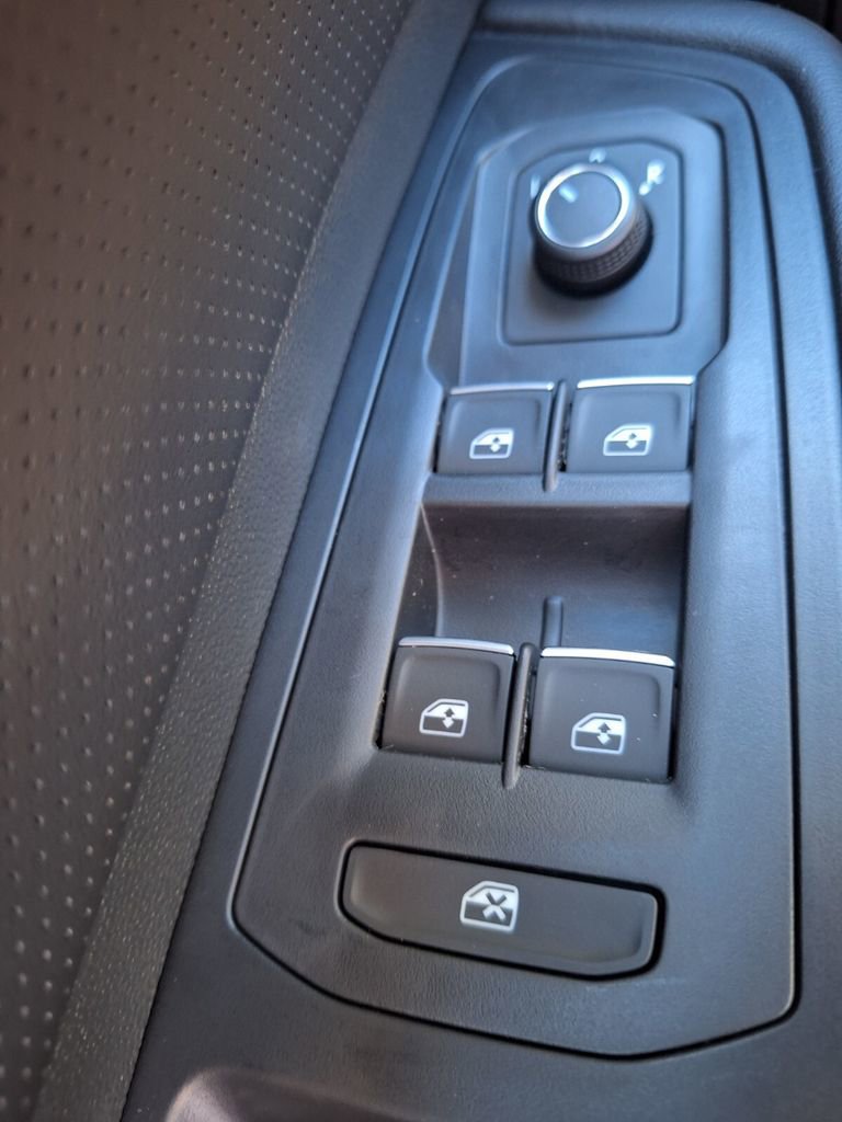 New 2026 Volkswagen Atlas SE image 20