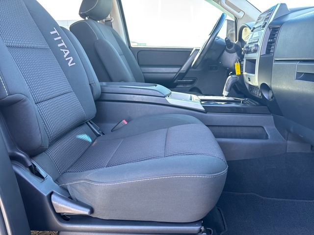 Used 2014 Nissan Titan S image 23