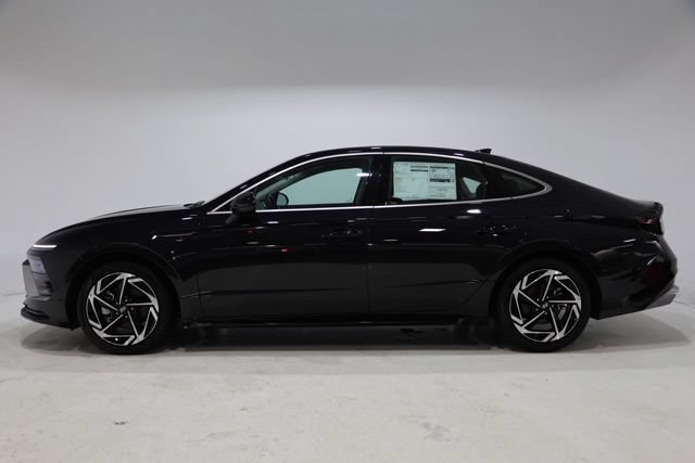 Certified 2026 Hyundai Sonata SEL FWD image 4