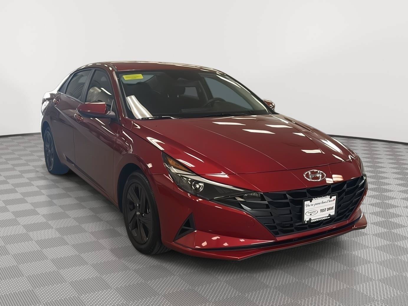 Certified 2023 Hyundai Elantra SEL FWD image 3