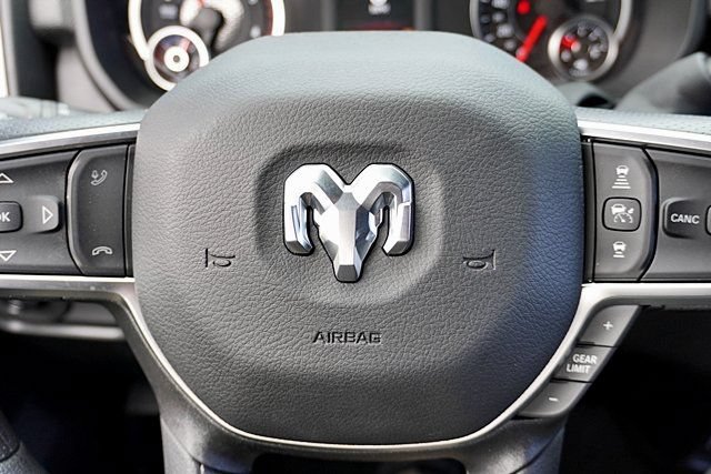 New 2026 RAM 2500 Tradesman AWD/4WD image 39