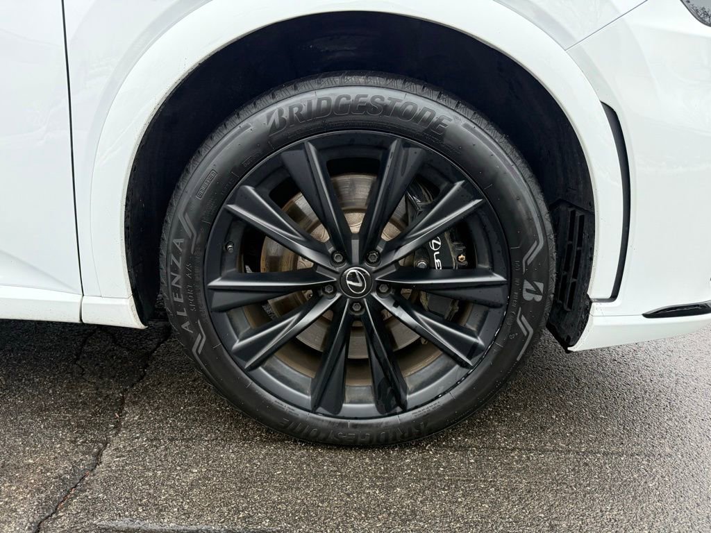 Used 2023 Lexus RX 500h F Sport image 29