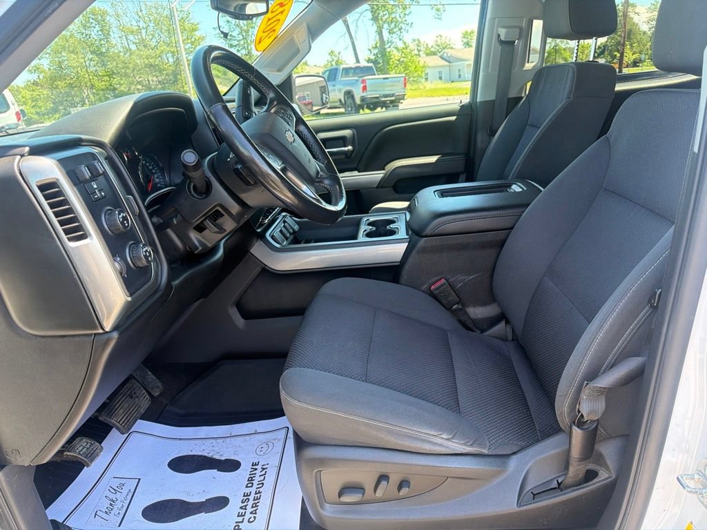 Used 2018 Chevrolet Silverado 1500 LT w/ All Star Edition AWD/4WD image 13