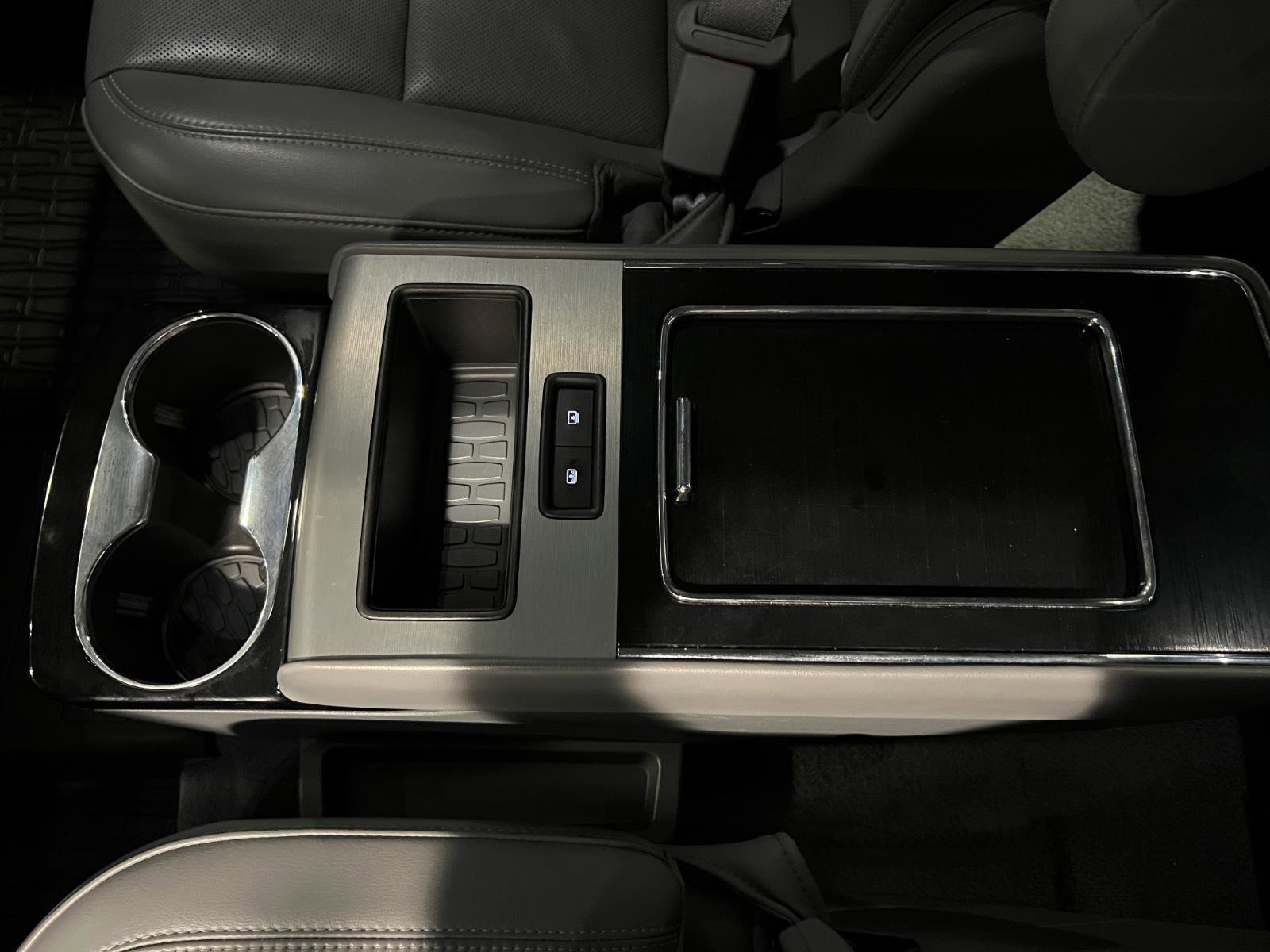 Used 2020 Lincoln Aviator Reserve w/ Equipment Group 202A image 34