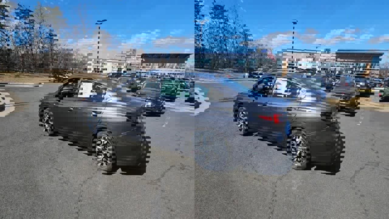 Certified 2025 Subaru Legacy Premium image 6