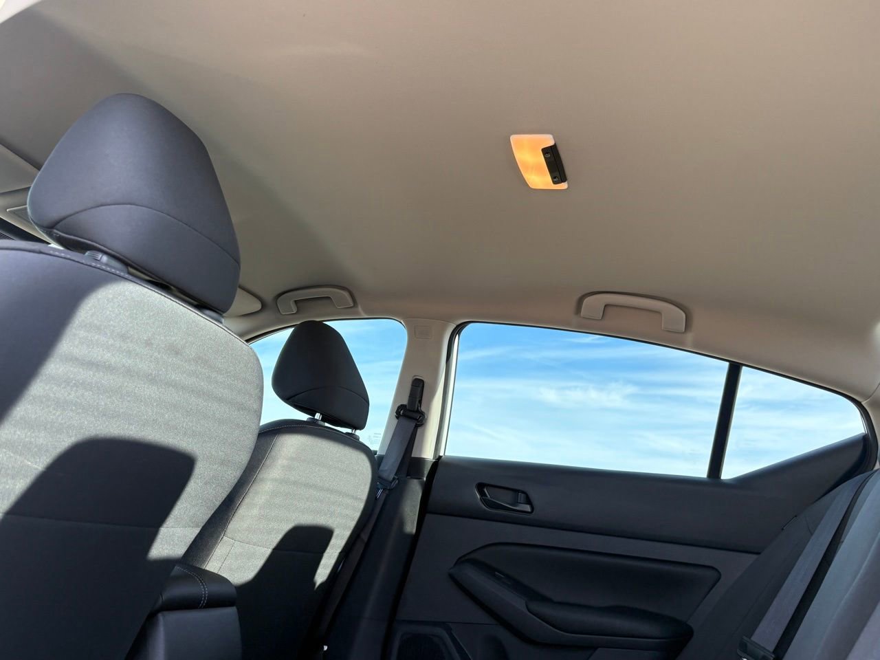 Used 2025 Nissan Altima 2.5 S image 34