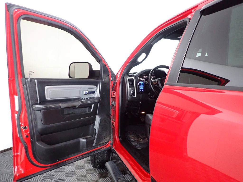 Used 2018 RAM 2500 Power Wagon AWD/4WD image 18