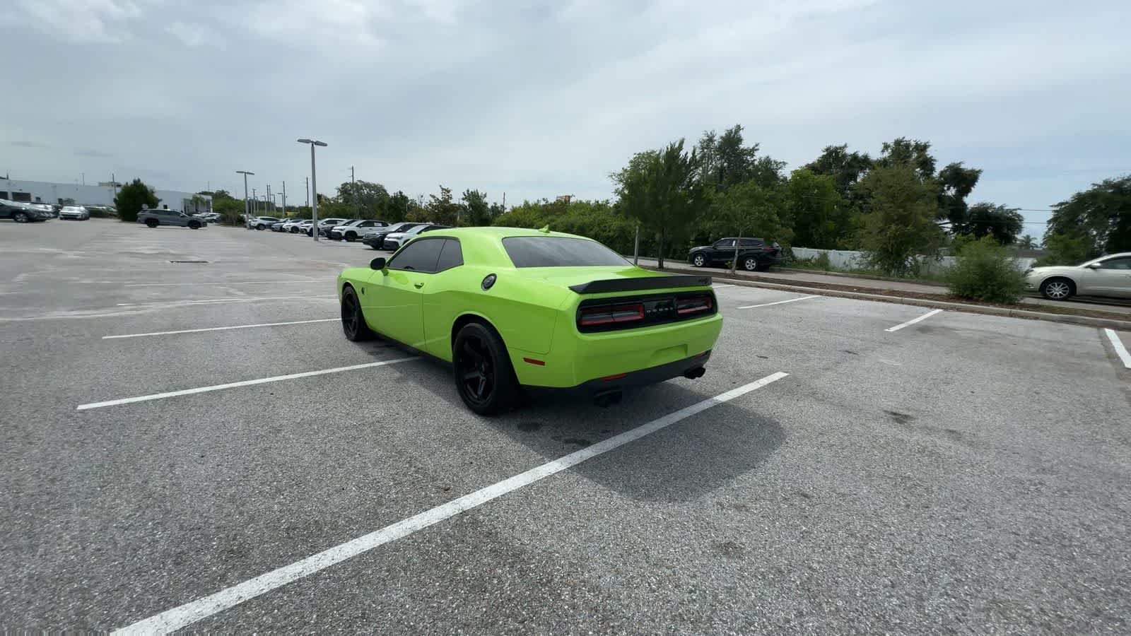 Used 2023 Dodge Challenger SRT Hellcat w/ Driver Convenience Group RWD image 6