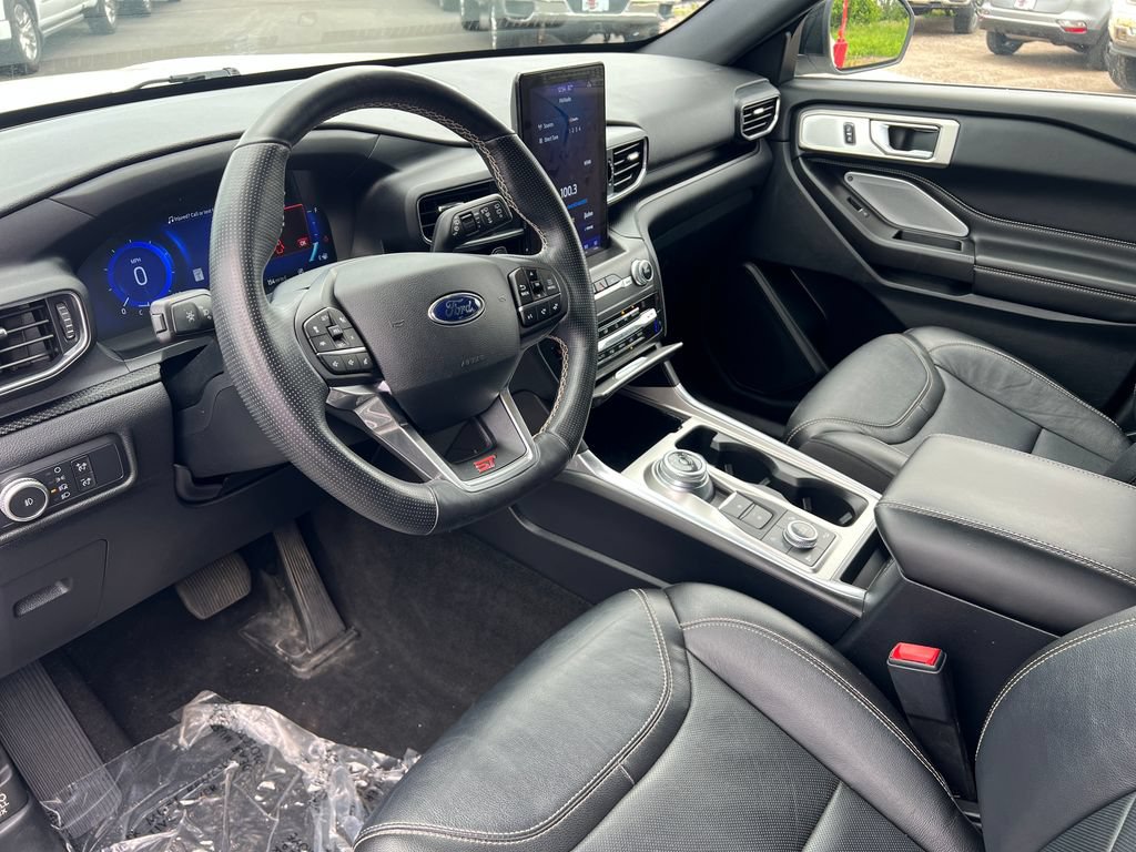Used 2020 Ford Explorer ST w/ ST Street Pack AWD/4WD image 21