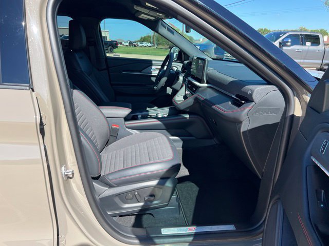New 2027 Ford Explorer ST-Line w/ Premium Package RWD image 36