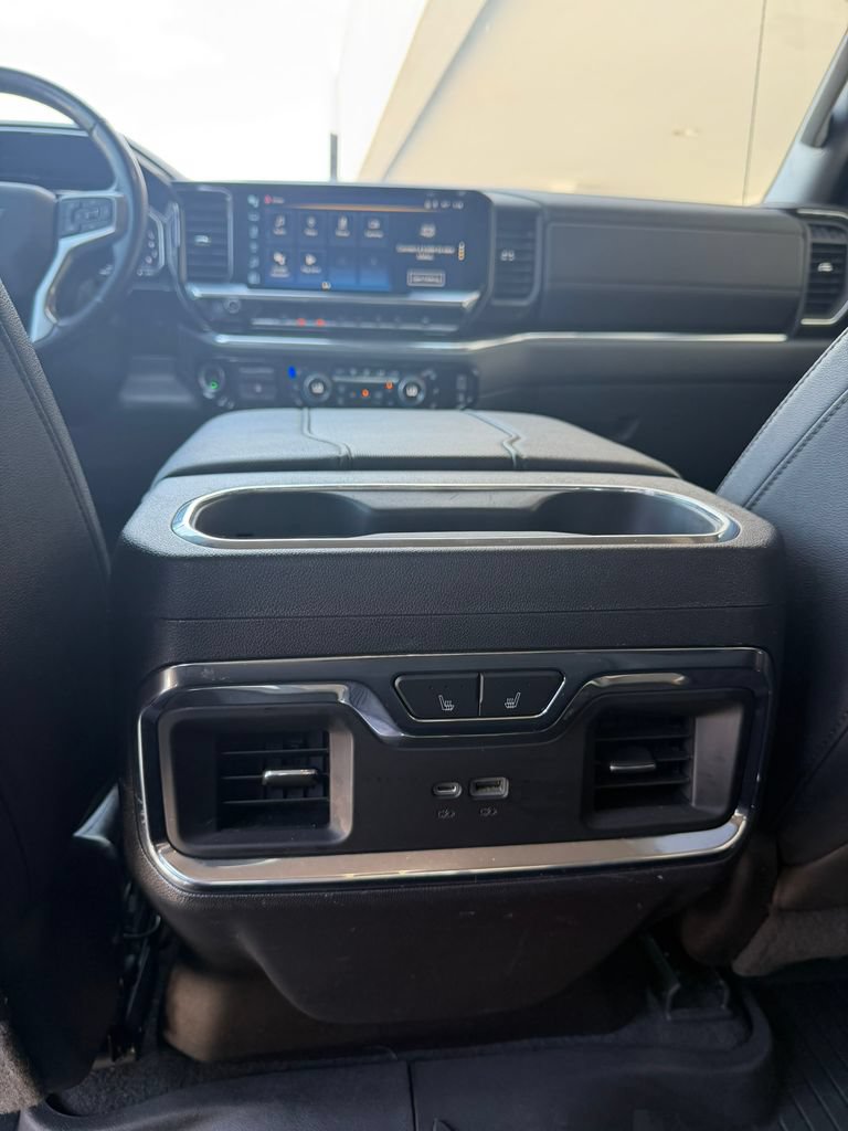 Used 2023 Chevrolet Silverado 1500 LTZ w/ LTZ Convenience Package II AWD/4WD image 8