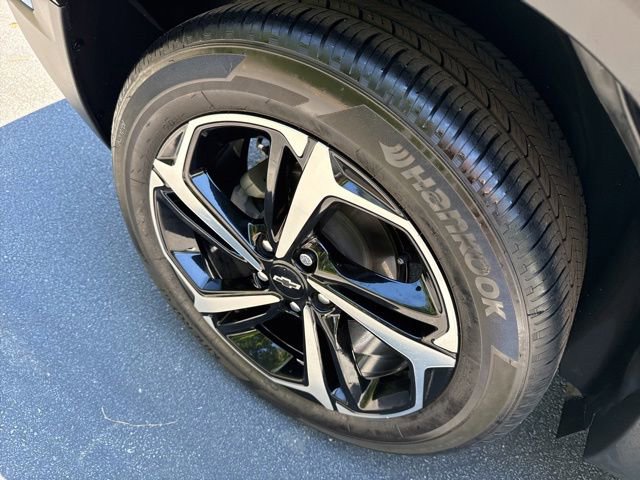 Used 2023 Chevrolet TrailBlazer RS w/ Sun and Liftgate Package FWD image 30