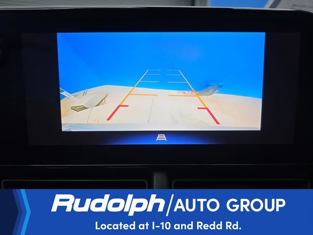 Used 2025 Chevrolet Trax LT FWD image 20
