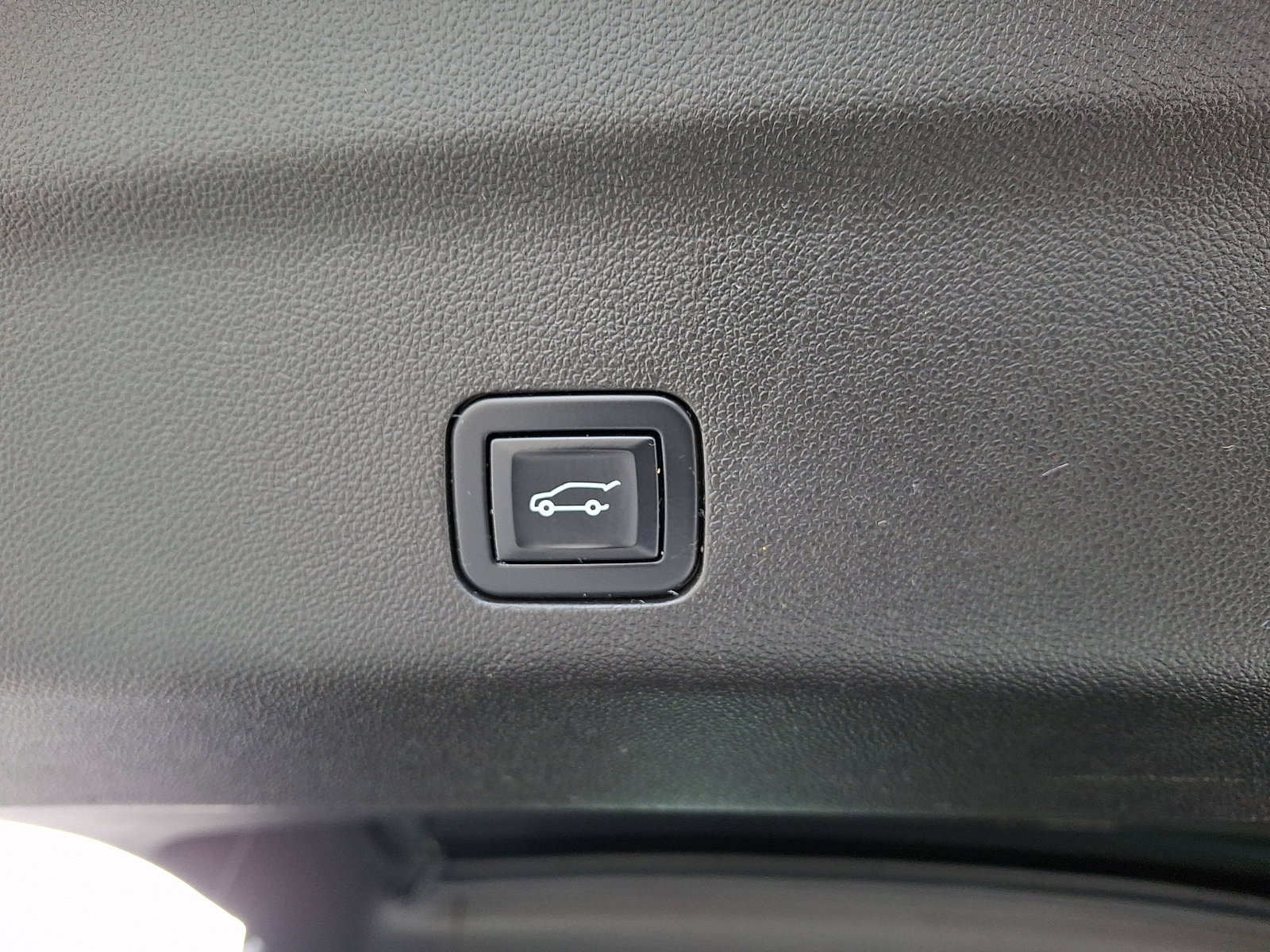 Used 2022 Chevrolet Suburban Z71 AWD/4WD image 31