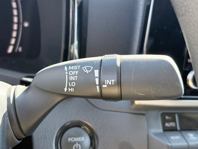 Used 2025 Toyota Camry LE AWD/4WD image 14