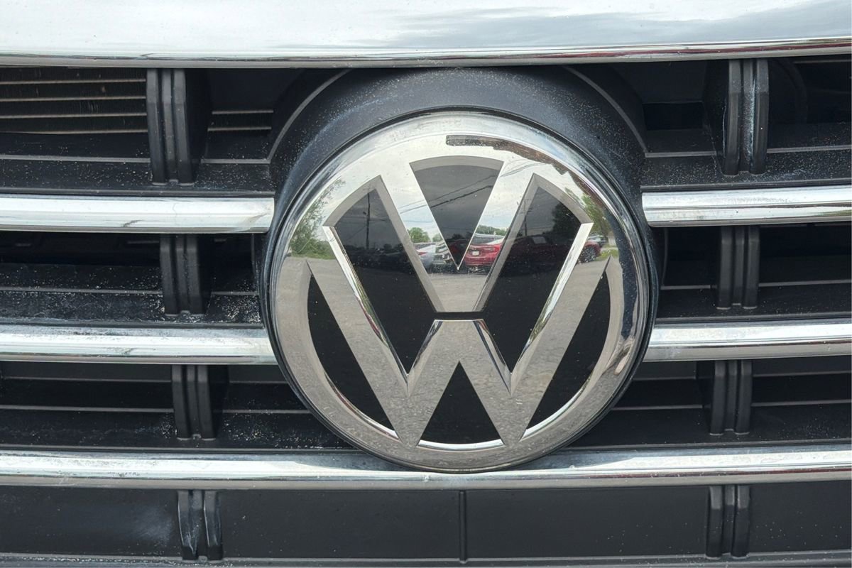 Used 2019 Volkswagen Jetta S w/ Driver Assistance Package FWD image 26