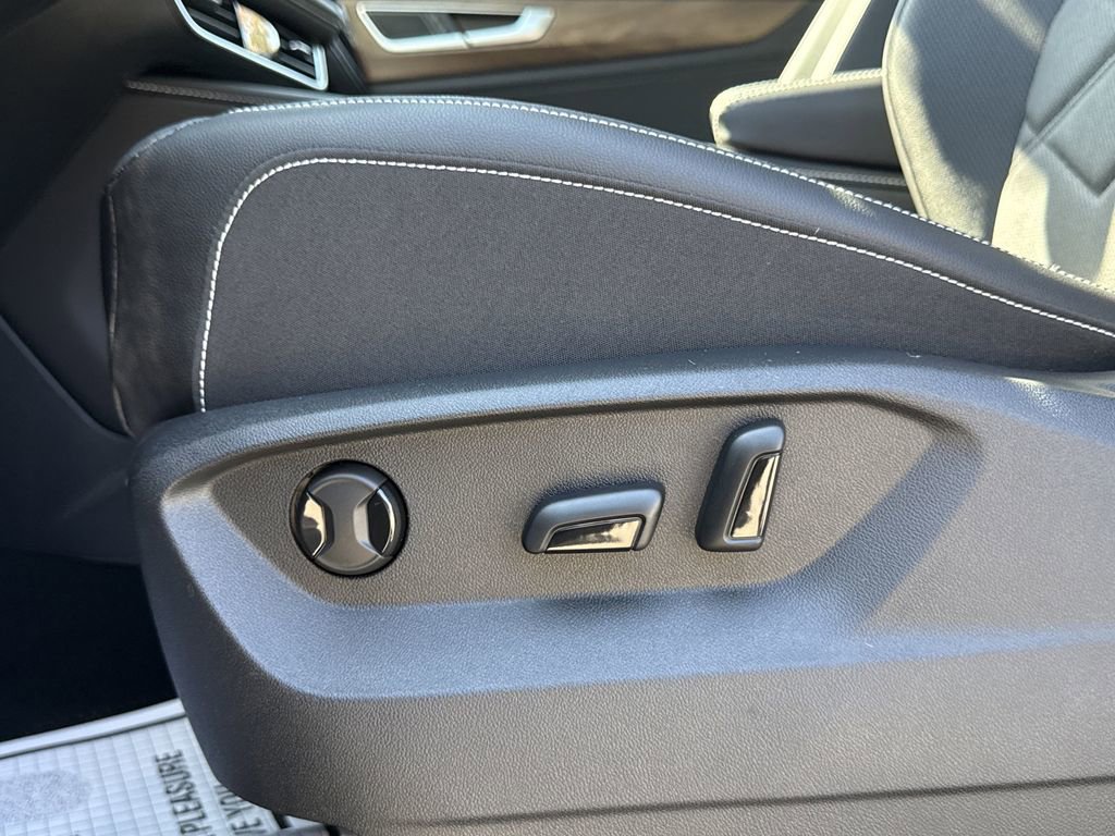New 2026 Volkswagen Atlas SE image 26