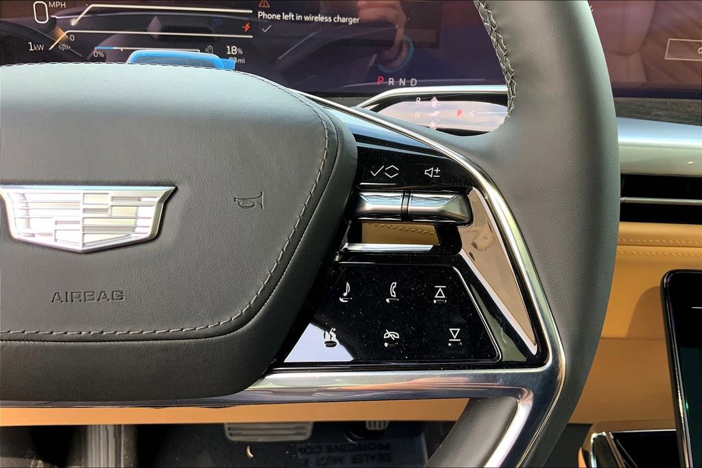 New 2025 Cadillac Escalade IQ Luxury 2 image 23