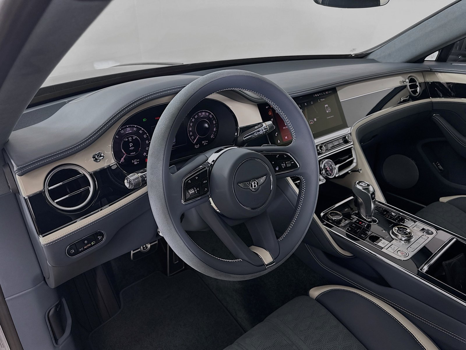 New 2026 Bentley Flying Spur Plug-In Hybrid AWD/4WD image 35