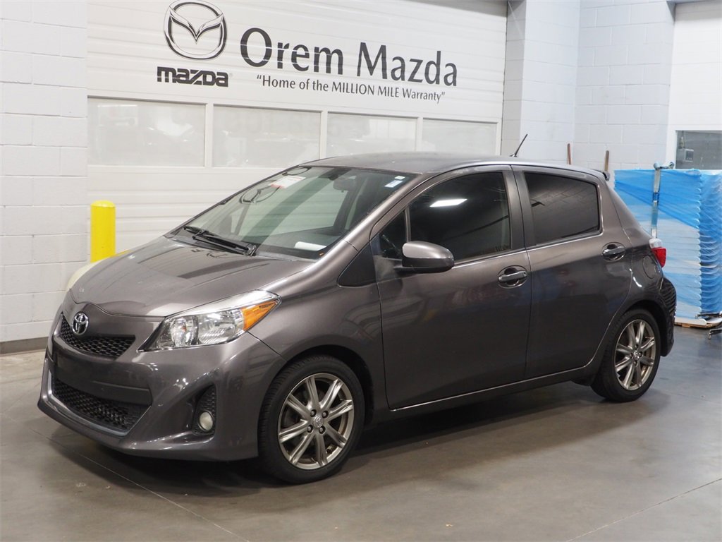 Used 2012 Toyota Yaris SE image 1
