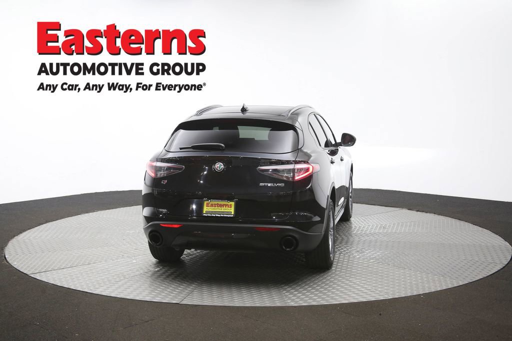 Used 2024 Alfa Romeo Stelvio Sprint image 39