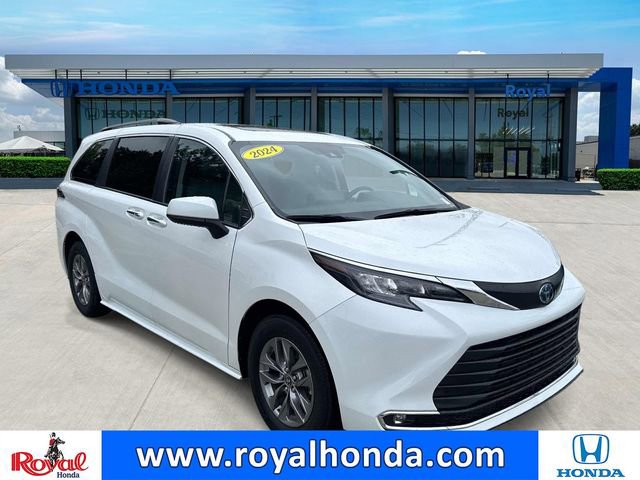 Used 2024 Toyota Sienna XLE FWD video 1