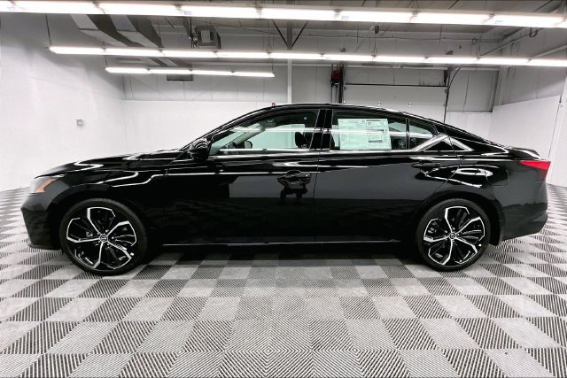 New 2026 Nissan Altima 2.5 SR FWD image 18