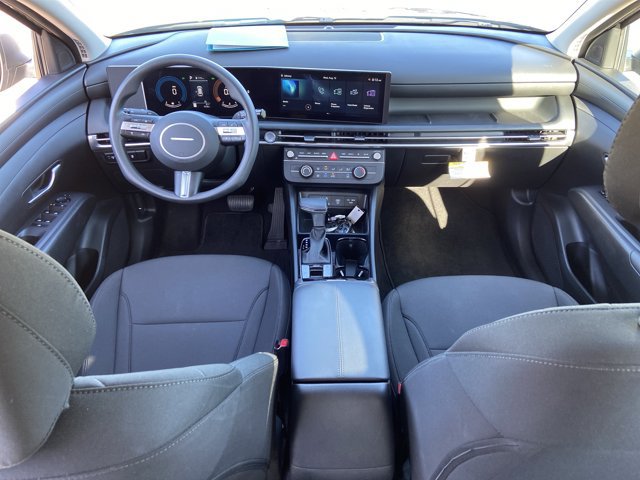 Used 2025 Hyundai Tucson SE FWD image 32