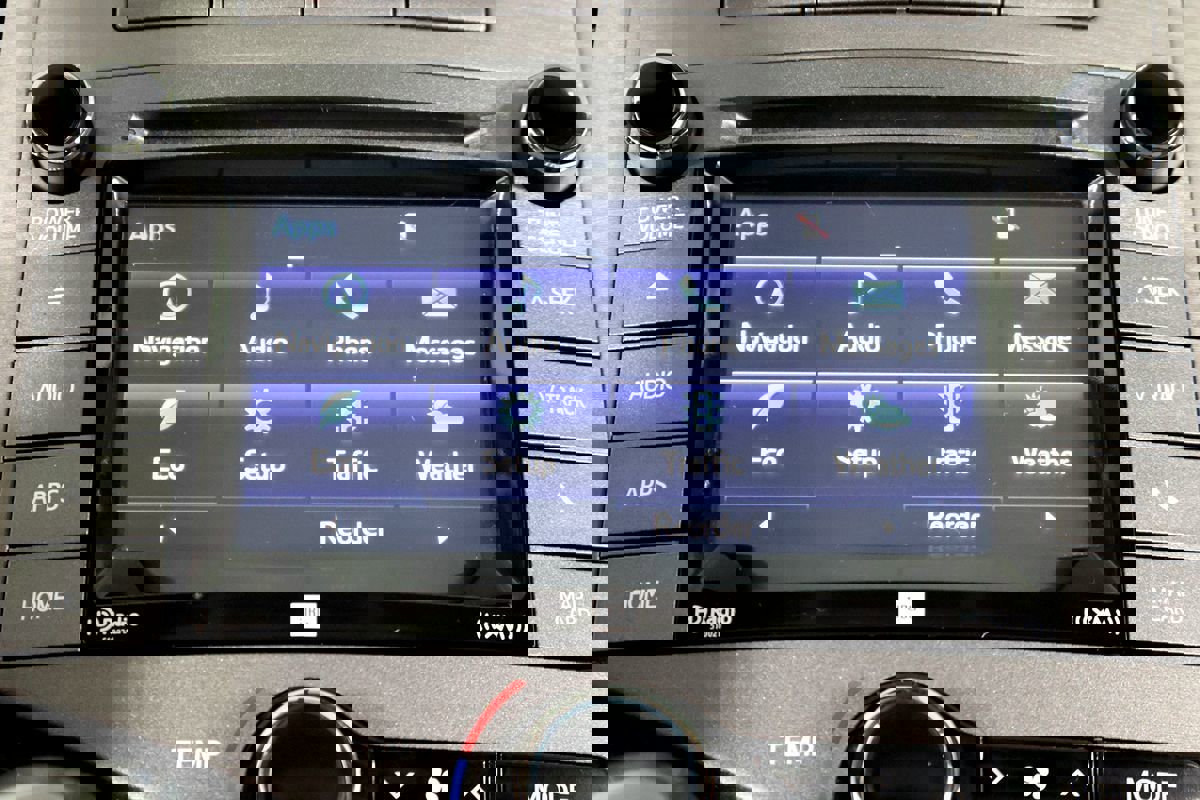 Used 2015 Toyota Venza XLE w/ XLE Premium Package image 33