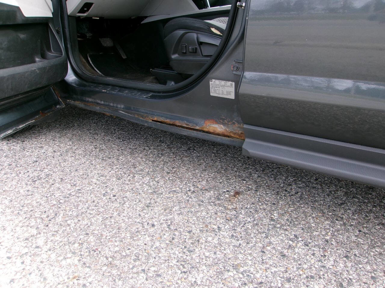 Used 2011 Chevrolet Equinox LS w/ LPO, Protection Package image 7