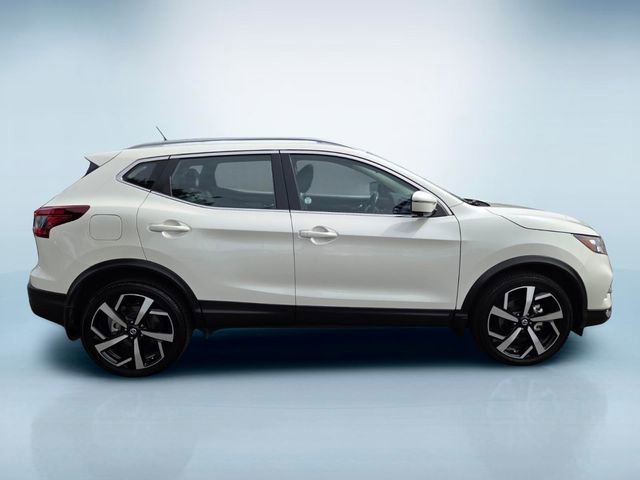 Used 2022 Nissan Rogue Sport SL AWD/4WD image 3
