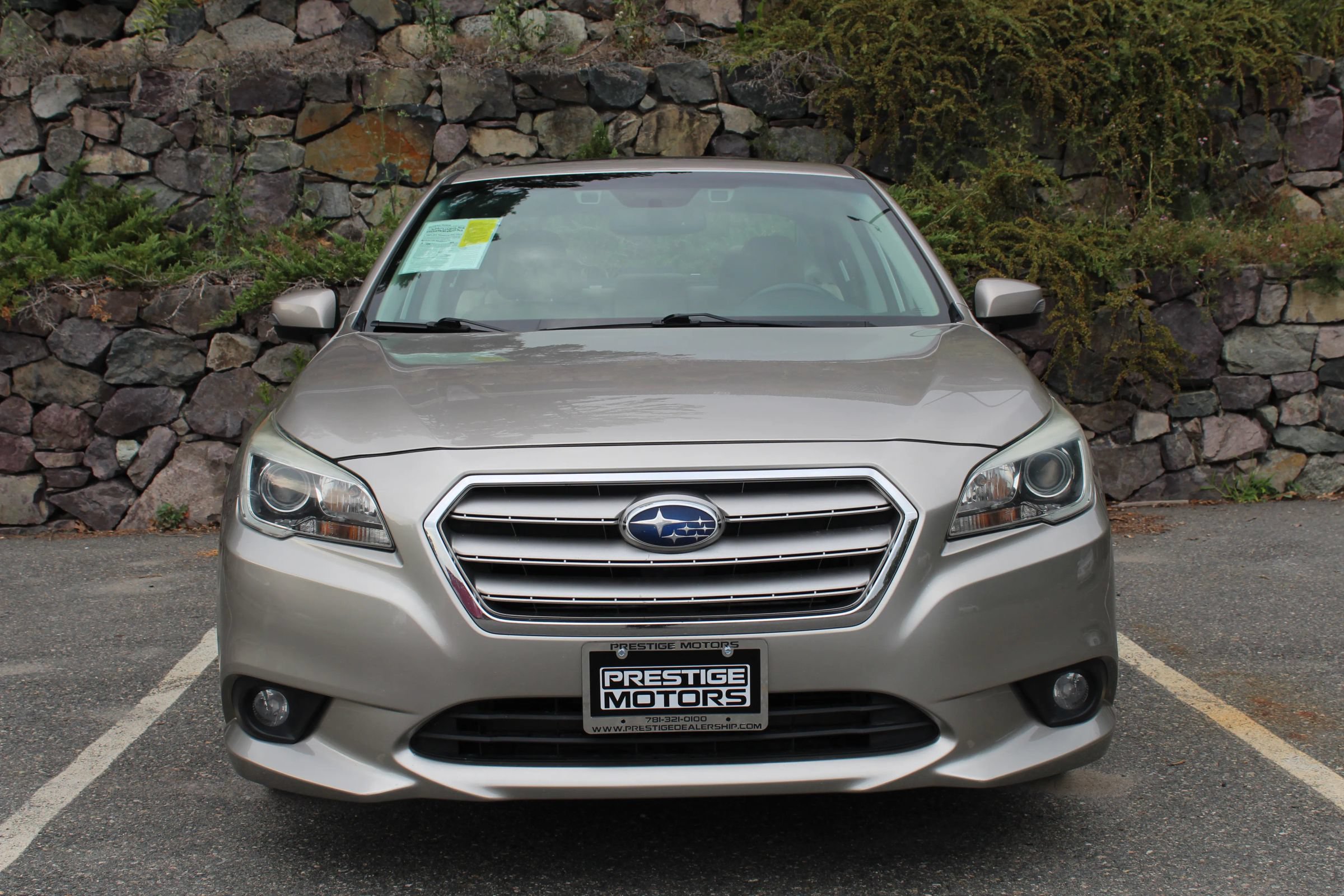 Used 2016 Subaru Legacy 3.6R Limited AWD/4WD image 3