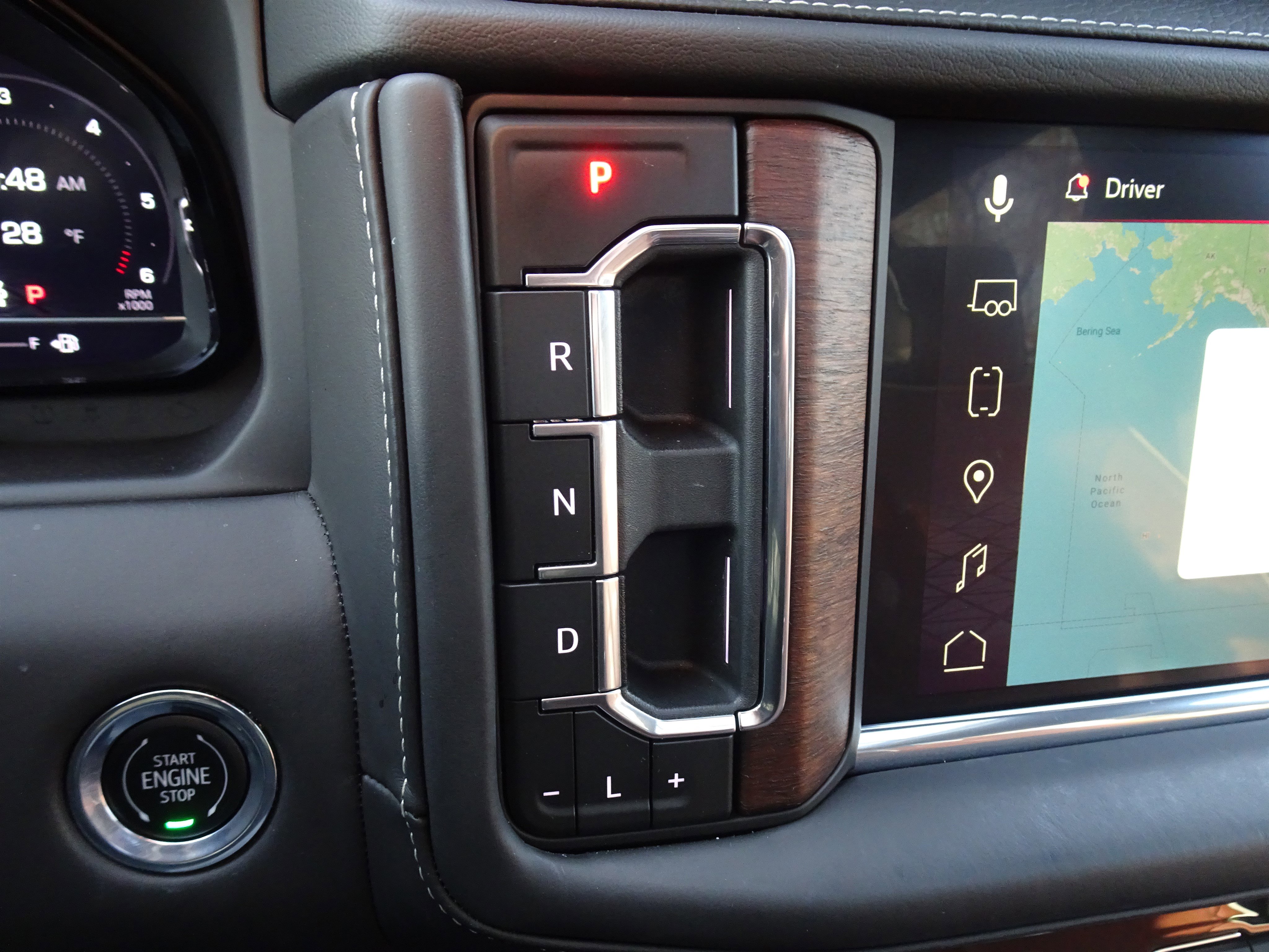 Used 2023 GMC Yukon XL Denali Ultimate image 30