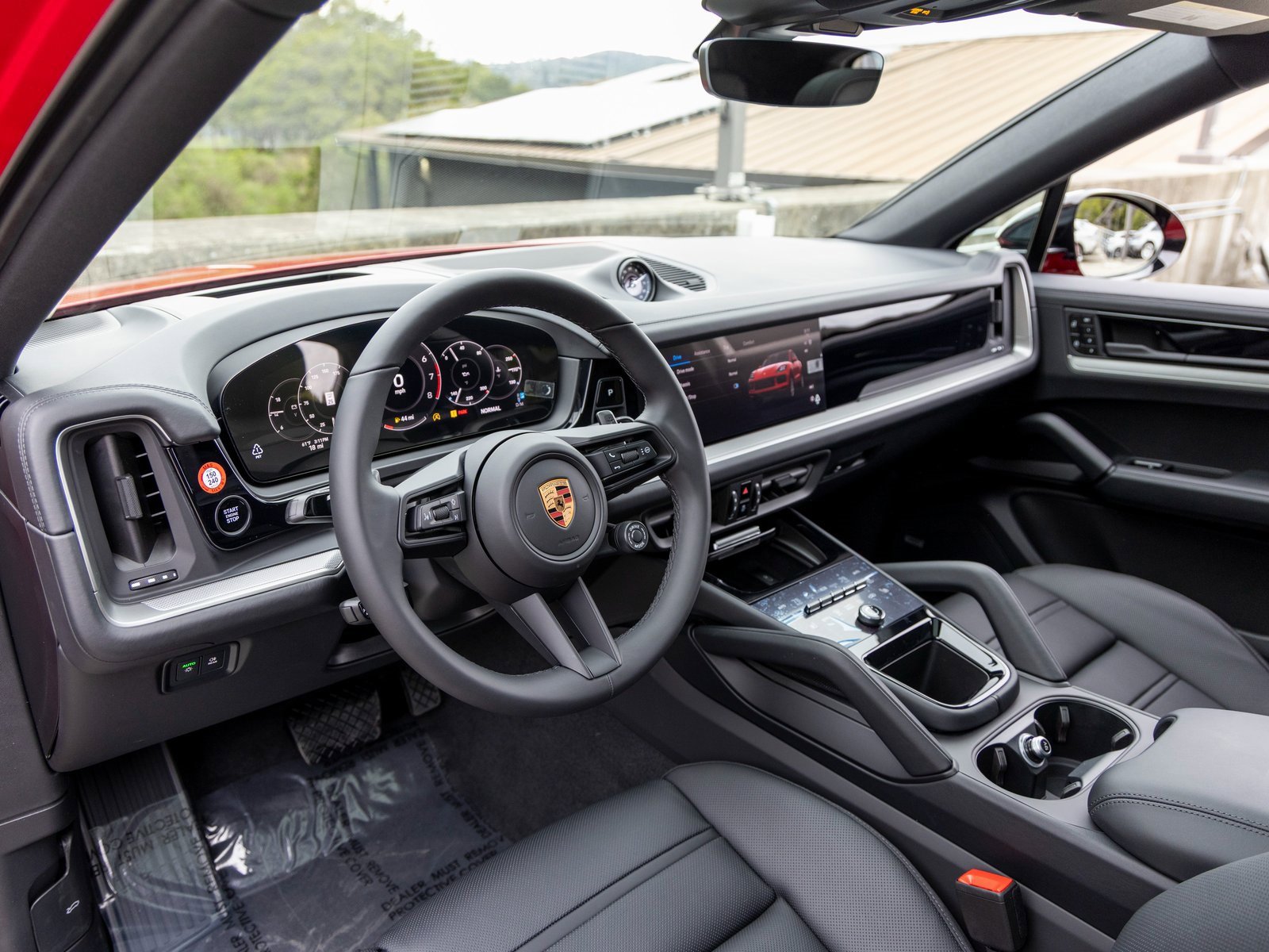 New 2026 Porsche Cayenne Coupe image 4