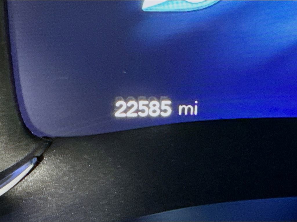 Used 2025 Chrysler Pacifica Select FWD image 5