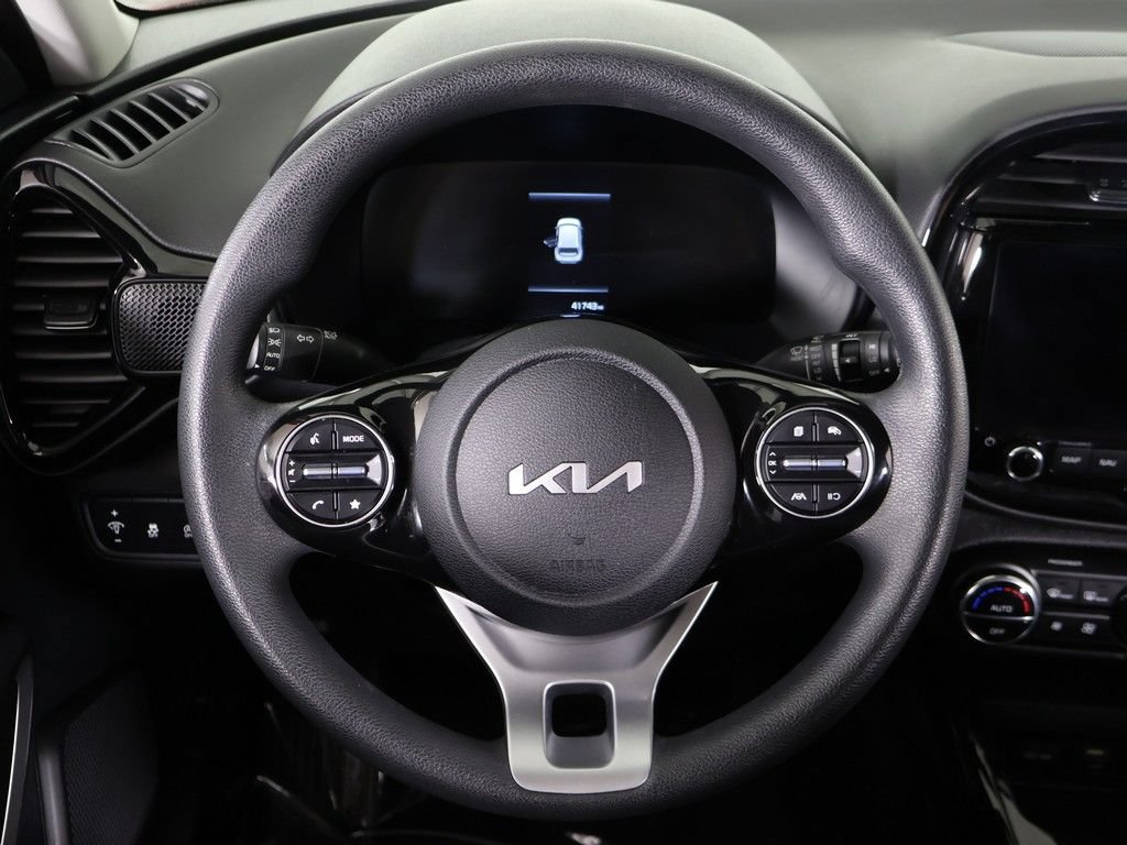 Used 2024 Kia Soul S FWD image 37