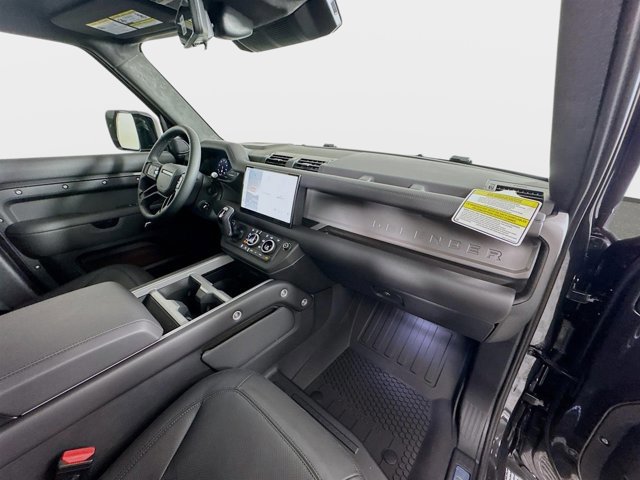 Used 2025 Land Rover Defender 110 X image 30