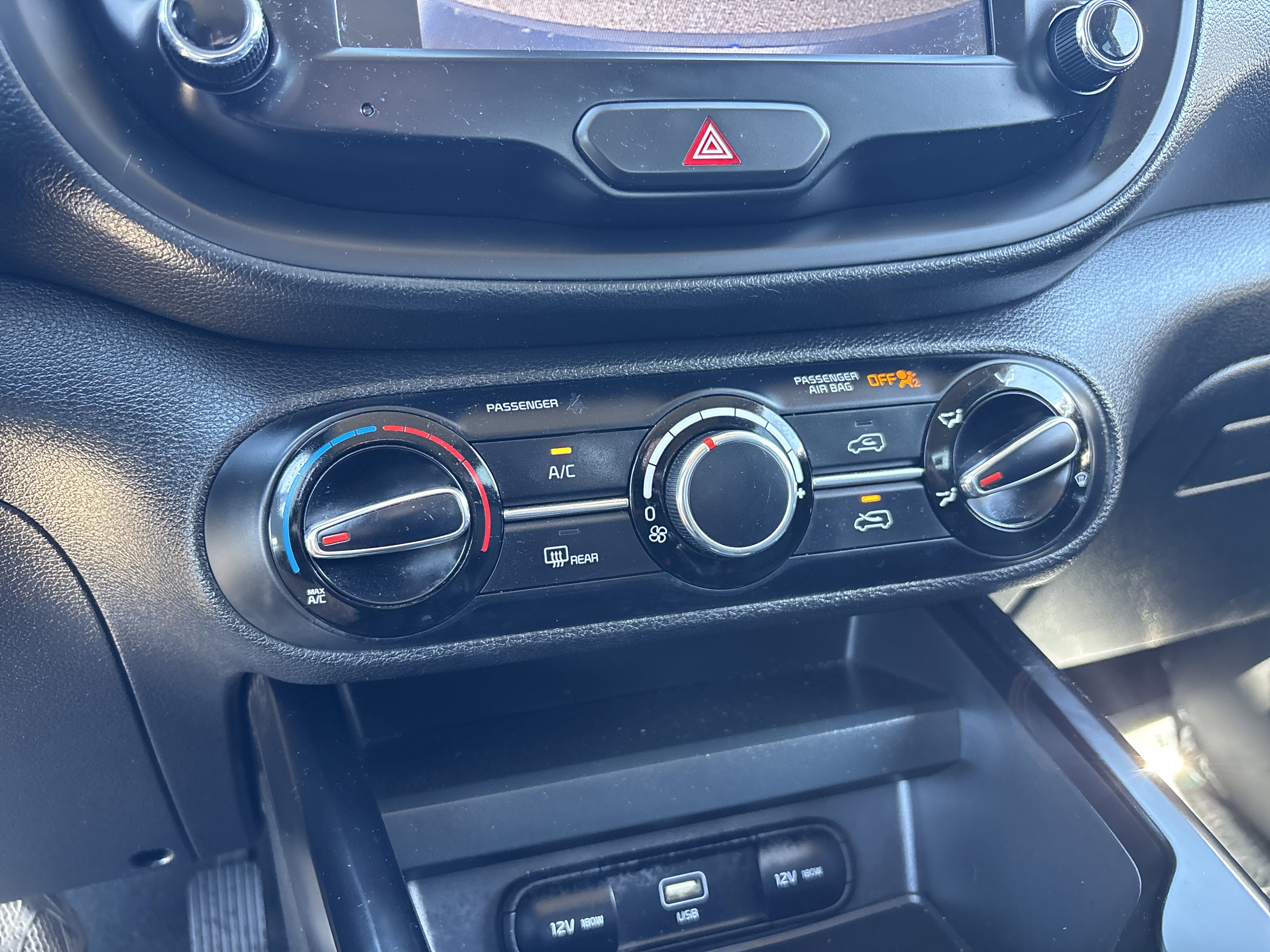 Certified 2023 Kia Soul LX w/ Option Group 015 FWD image 25